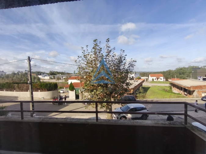 Apartamento T3 para Venda em Meirinhas Foto 5