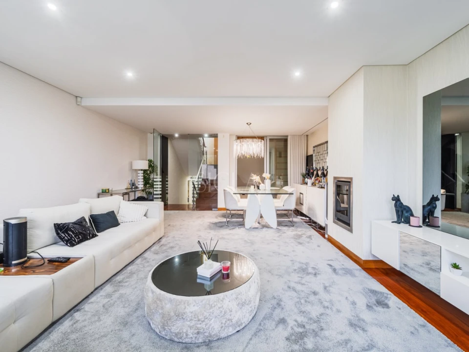 Moradia T3 para Venda em Madalena Foto 7