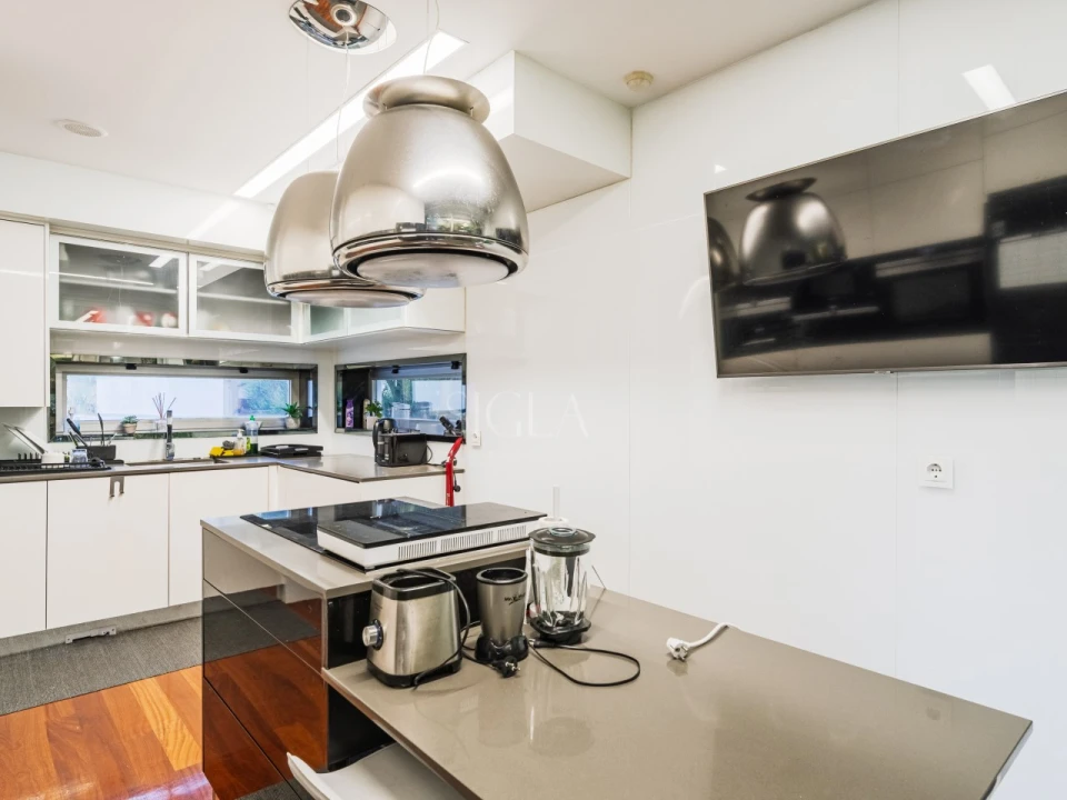 Moradia T3 para Venda em Madalena Foto 9