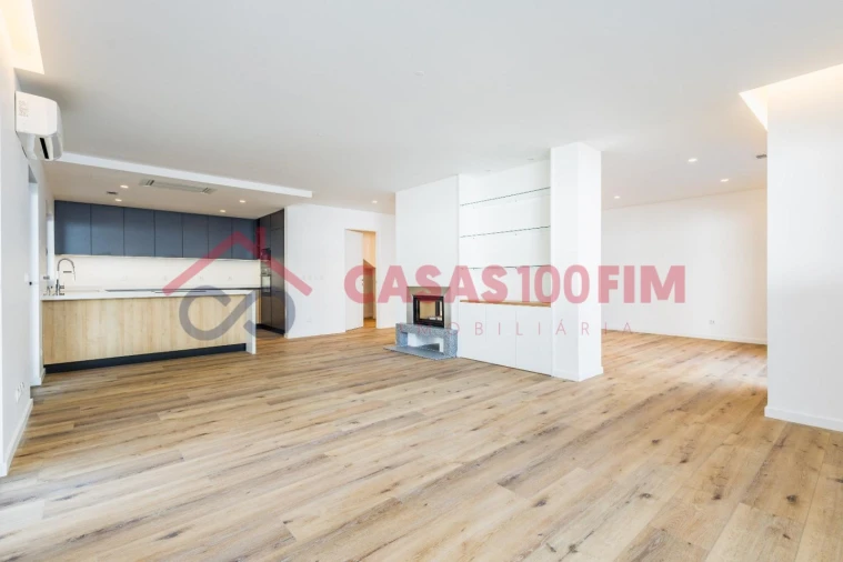 Moradia T3 para Venda em Milagres Foto 17