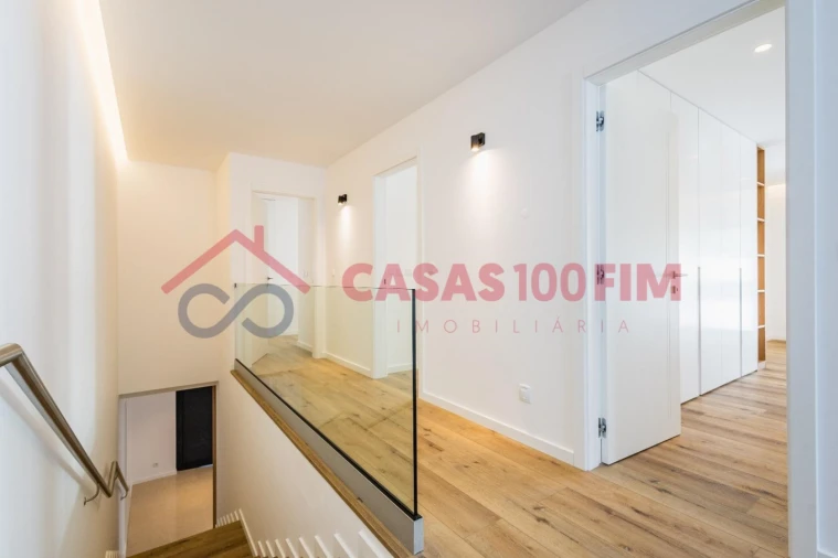 Moradia T3 para Venda em Milagres Foto 20