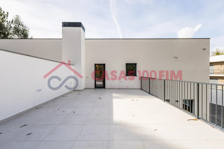 Moradia T3 para Venda em Milagres Foto 51