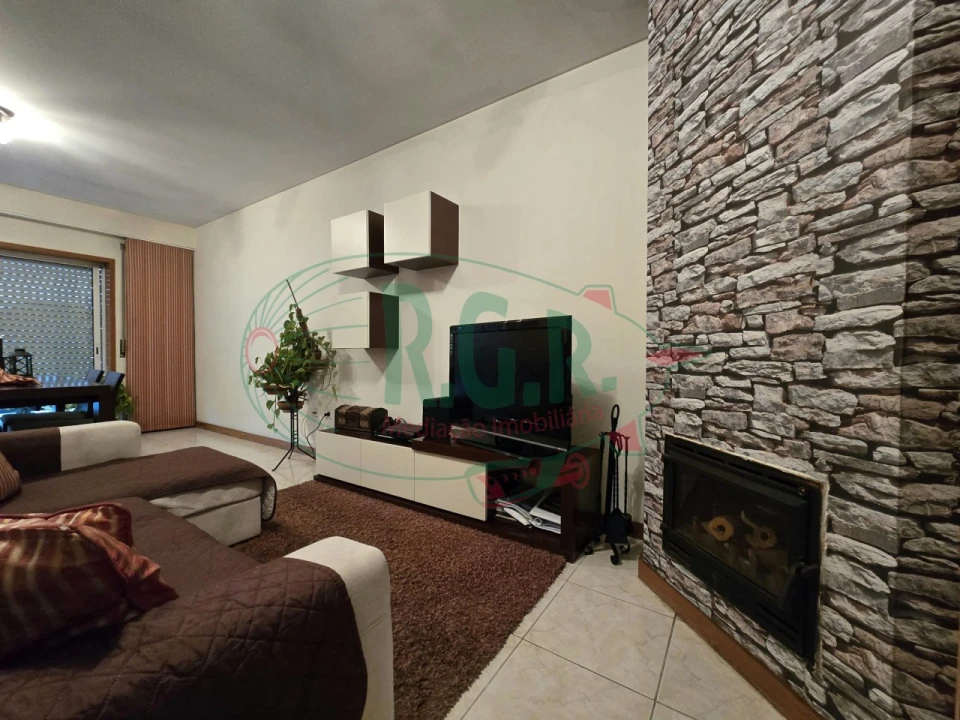 Apartamento T2 para Venda em Gondomar (São Cosme), Valbom e Jovim Foto 5