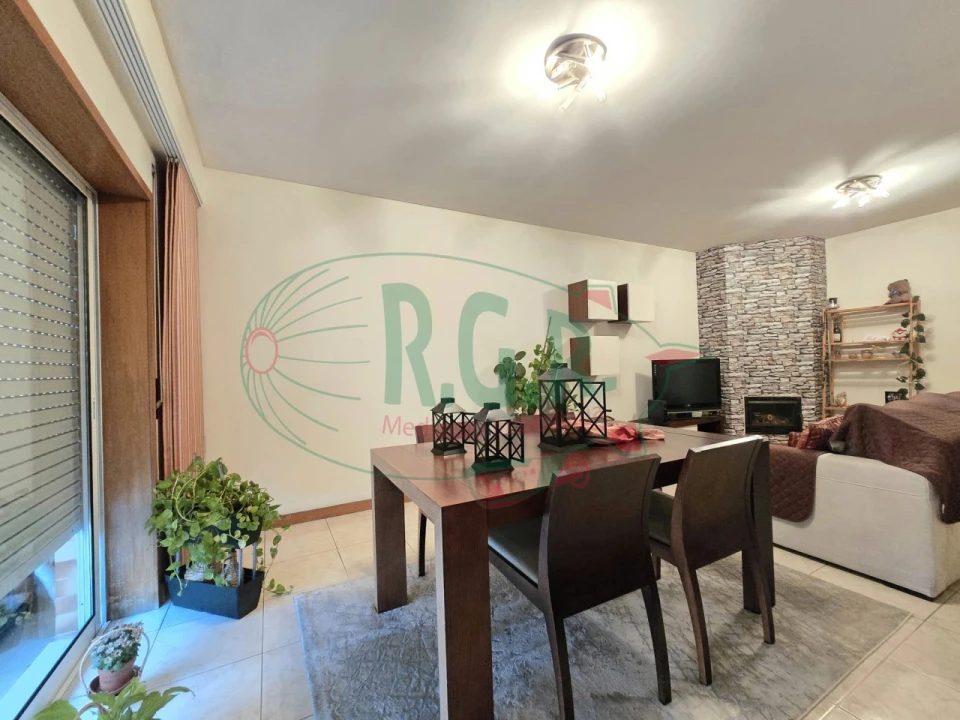 Apartamento T2 para Venda em Gondomar (São Cosme), Valbom e Jovim Foto 12