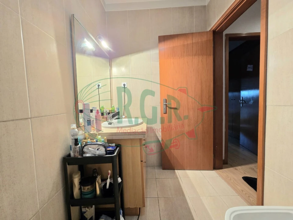 Apartamento T2 para Venda em Gondomar (São Cosme), Valbom e Jovim Foto 37