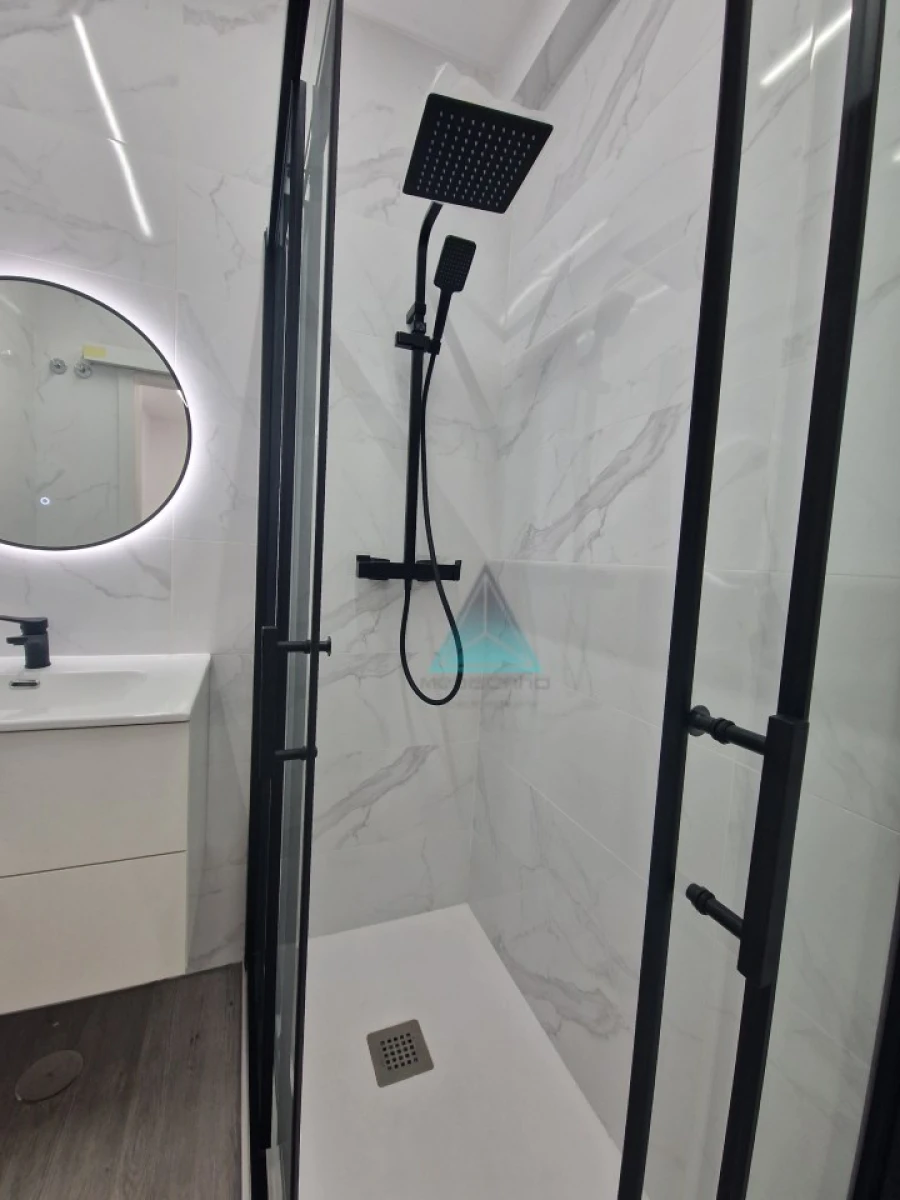 Apartamento para Venda em Baixa da Banheira e Vale da Amoreira Foto 5