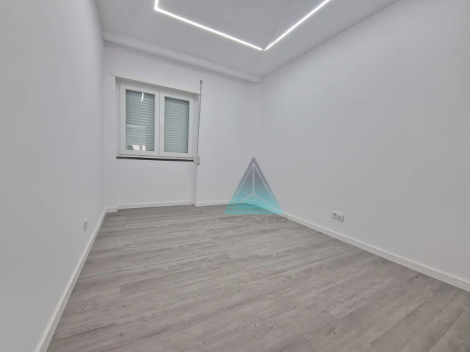 Apartamento para Venda em Baixa da Banheira e Vale da Amoreira Foto 13