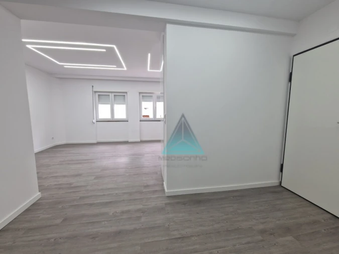 Apartamento para Venda em Baixa da Banheira e Vale da Amoreira Foto 14