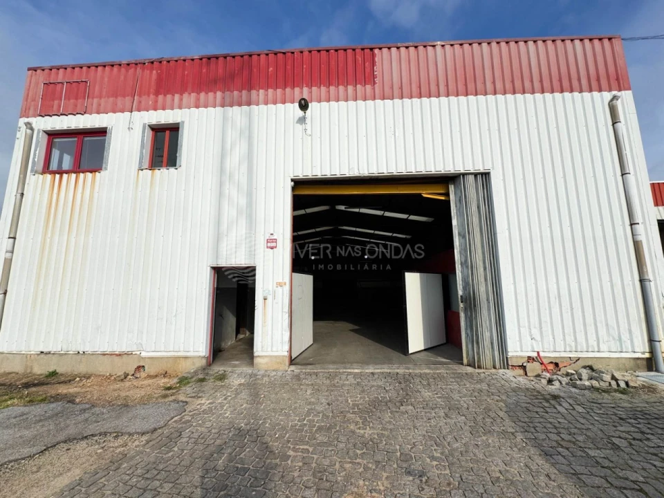 Armazém para Venda em Raiva, Pedorido e Paraíso Foto 18