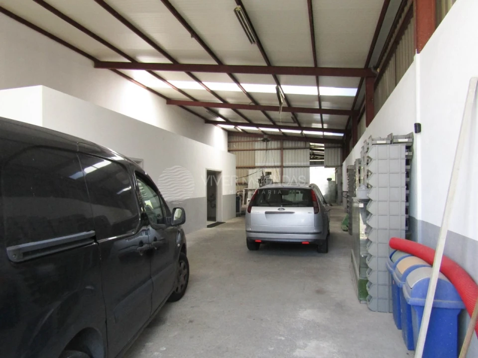 Armazém para Venda em Raiva, Pedorido e Paraíso Foto 6