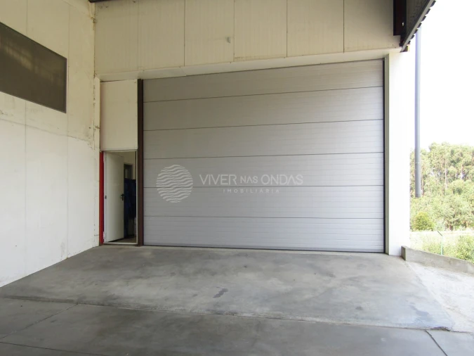 Armazém para Venda em Raiva, Pedorido e Paraíso Foto 25