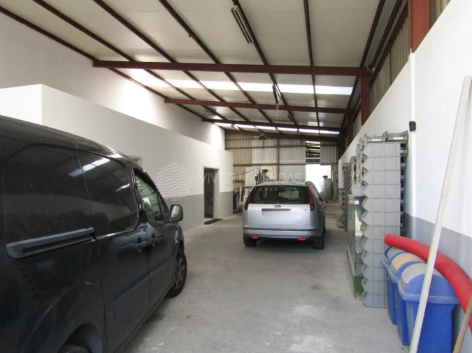 Armazém para Venda em Raiva, Pedorido e Paraíso Foto 6