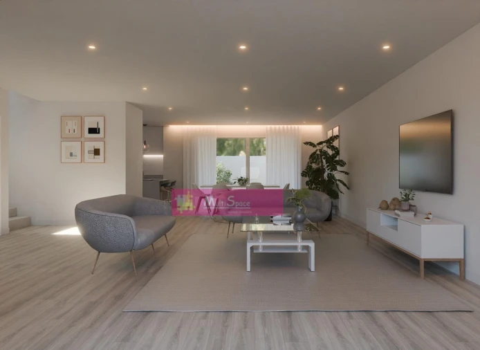 Moradia T4 para Venda em Nossa Sra de Fatima Foto 4