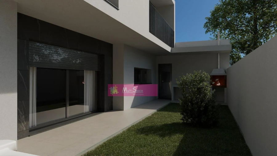 Moradia T4 para Venda em Nossa Sra de Fatima Foto 3