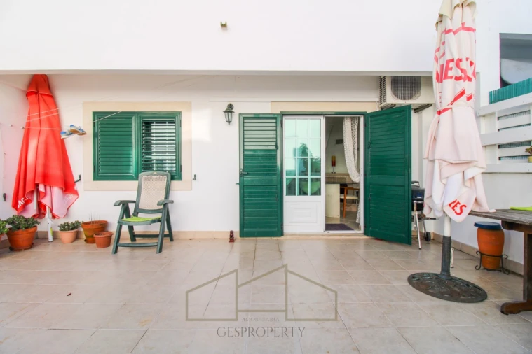 Moradia T3 para Venda em Amora Foto 11