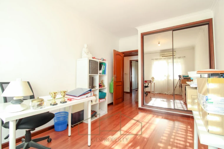 Moradia T3 para Venda em Amora Foto 27