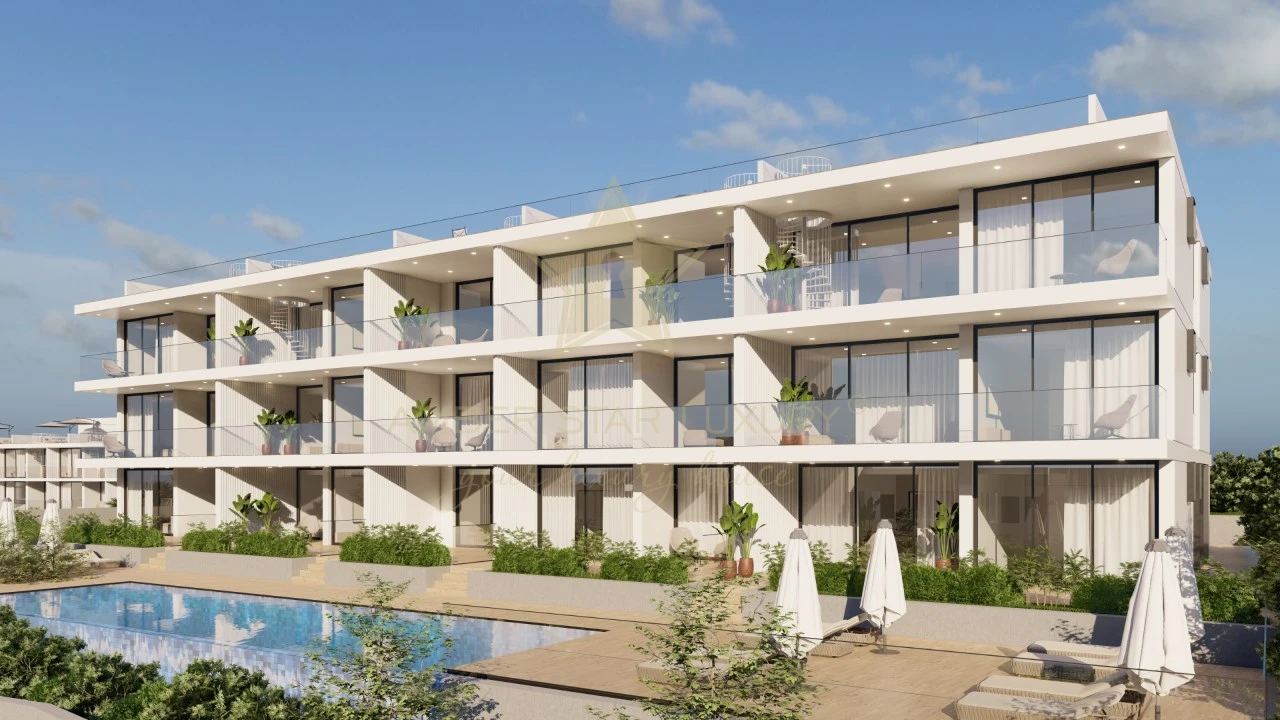 Apartamento T1 para Venda em Estômbar e Parchal Foto 30