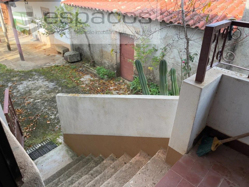 Quinta T3 para Venda em Vale de Prazeres e Mata da Rainha Foto 14