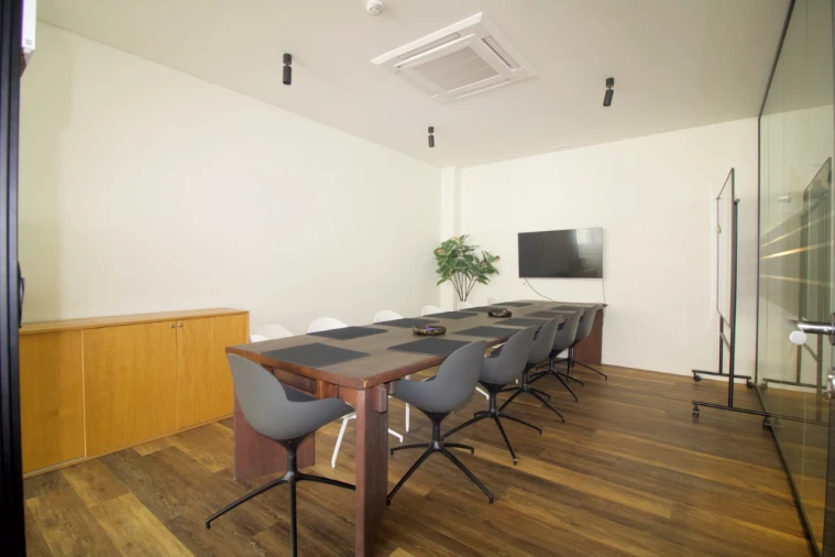 Loja para Arrendamento em São Domingos de Benfica Foto 16