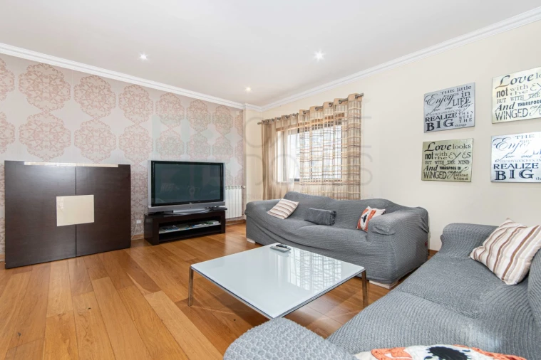 Apartamento T3 para Arrendamento em Parque das Nações Foto 18