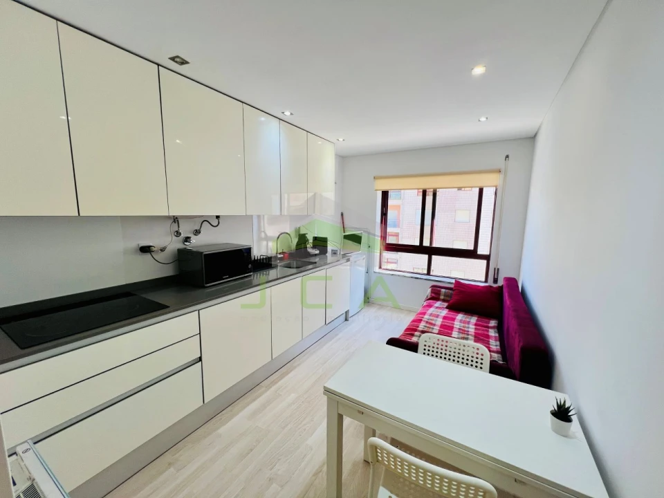 Apartamento T1 para Venda em Buarcos Foto 1