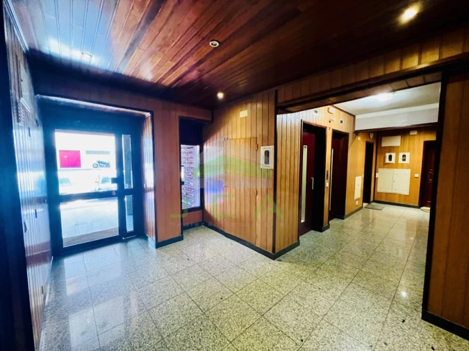 Apartamento T1 para Venda em Buarcos Foto 2