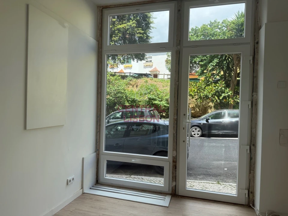 Armazém para Arrendamento em Beato Foto 3