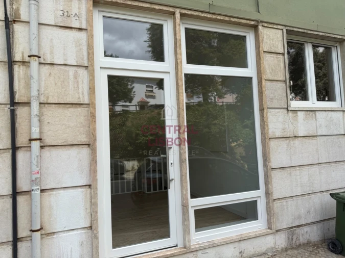 Armazém para Arrendamento em Beato Foto 2