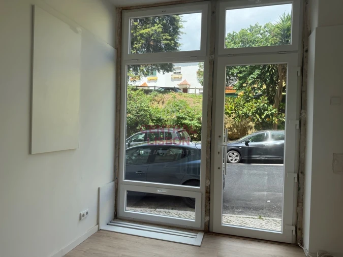 Armazém para Arrendamento em Beato Foto 3