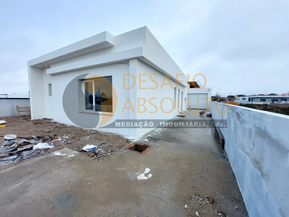 Moradia T3 para Venda em Azeitão (São Lourenço e São Simão) Foto 1