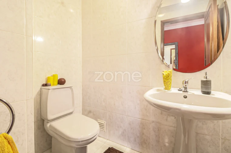 Apartamento T3 para Venda em Castêlo da Maia Foto 29