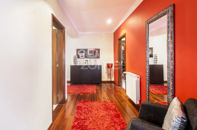 Apartamento T3 para Venda em Castêlo da Maia Foto 11