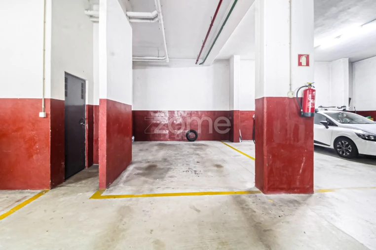 Apartamento T3 para Venda em Castêlo da Maia Foto 46