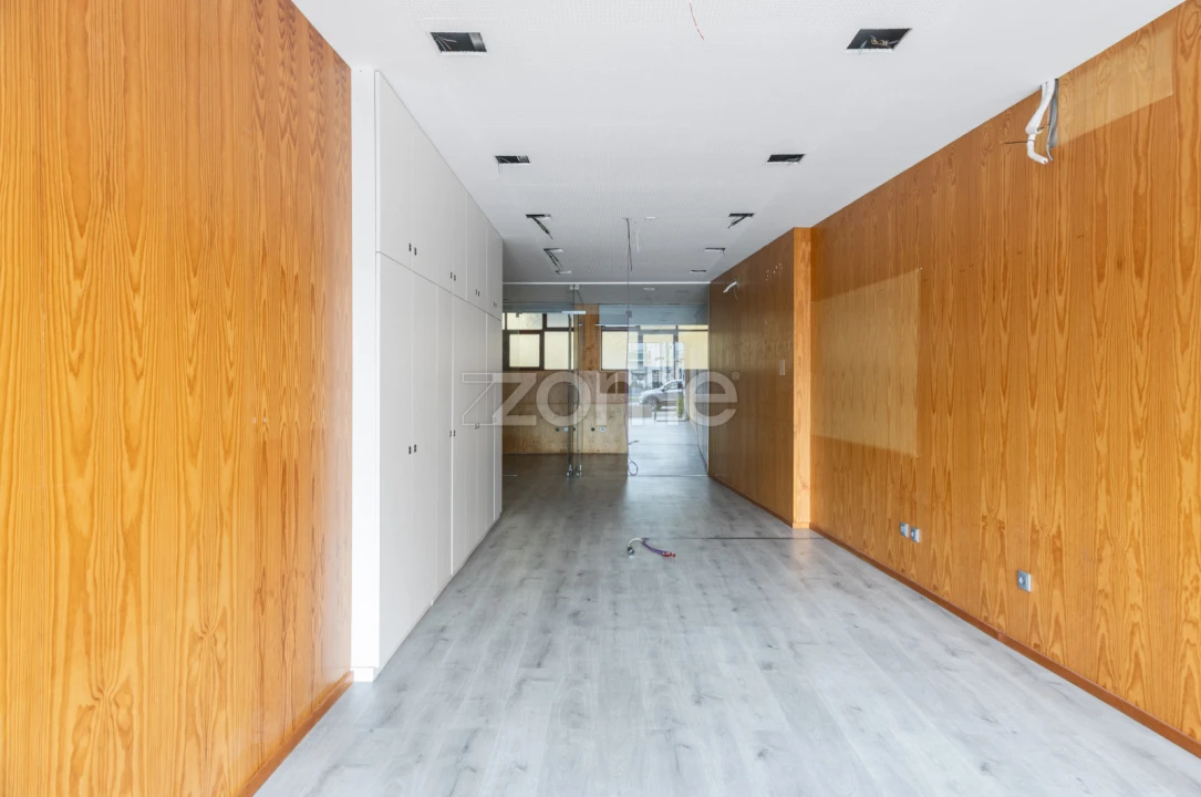 Negócio para Arrendamento em Paranhos Foto 12