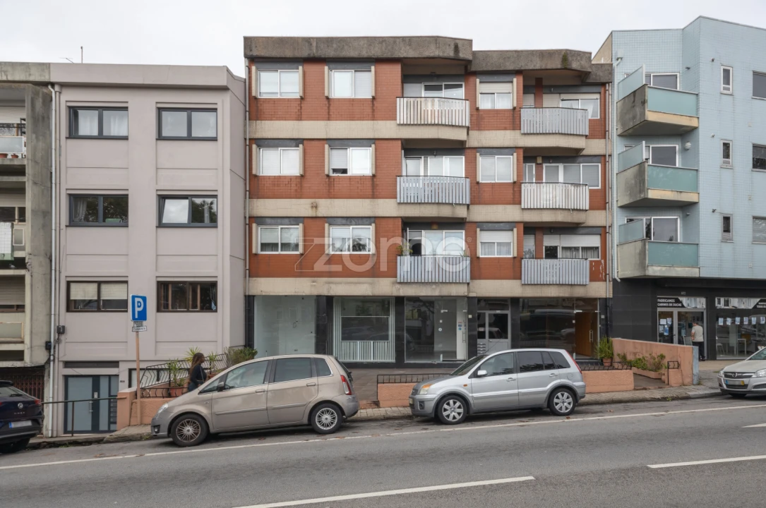 Negócio para Arrendamento em Paranhos Foto 14