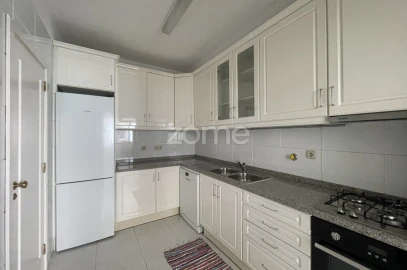 Apartamento T1 para Arrendamento em Cedofeita, Santo Ildefonso, Sé, Miragaia, São Nicolau e Vitória