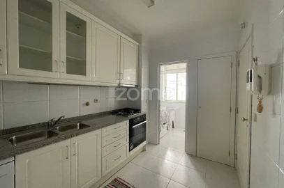Apartamento T1 para Arrendamento em Cedofeita, Santo Ildefonso, Sé, Miragaia, São Nicolau e Vitória