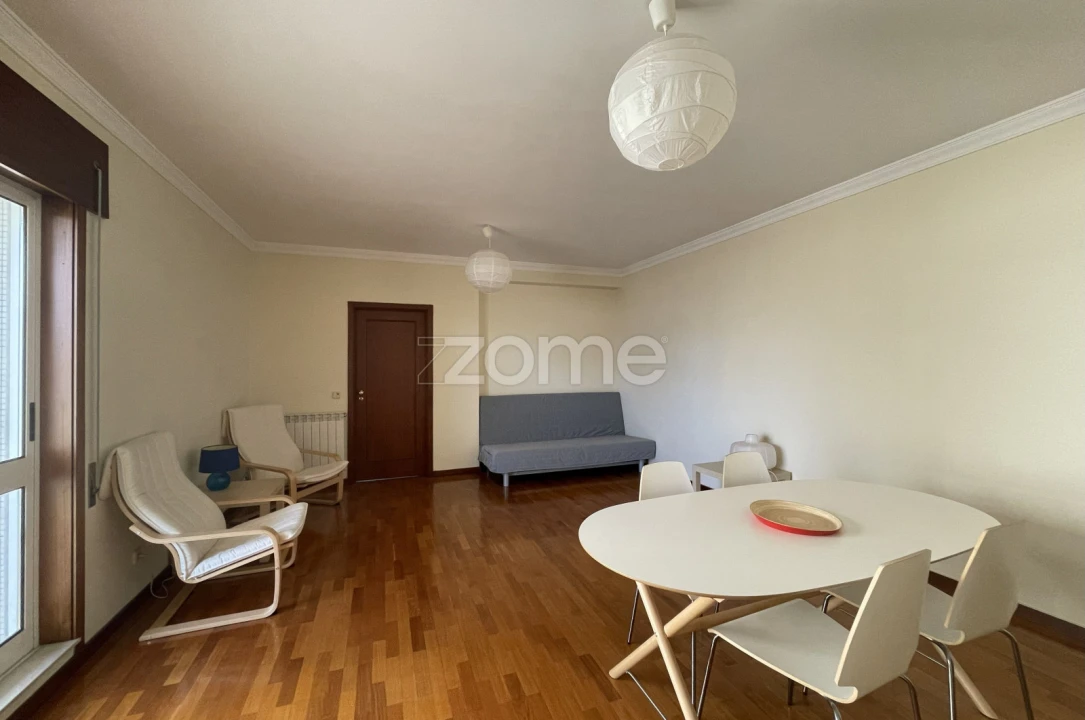 Apartamento T1 para Arrendamento em Cedofeita, Santo Ildefonso, Sé, Miragaia, São Nicolau e Vitória Foto 5