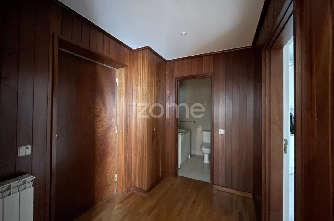 Apartamento T1 para Arrendamento em Cedofeita, Santo Ildefonso, Sé, Miragaia, São Nicolau e Vitória Foto 9