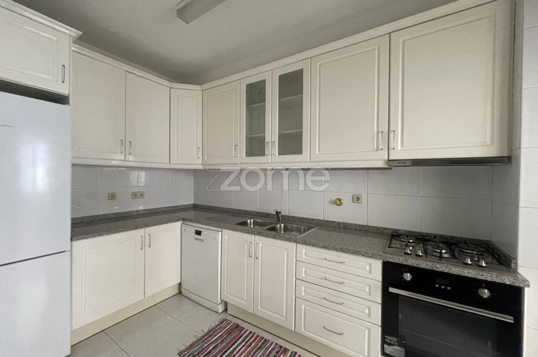 Apartamento T1 para Arrendamento em Cedofeita, Santo Ildefonso, Sé, Miragaia, São Nicolau e Vitória Foto 12