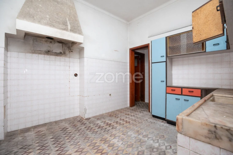 Moradia T8 para Venda em São Martinho do Bispo e Ribeira de Frades Foto 12