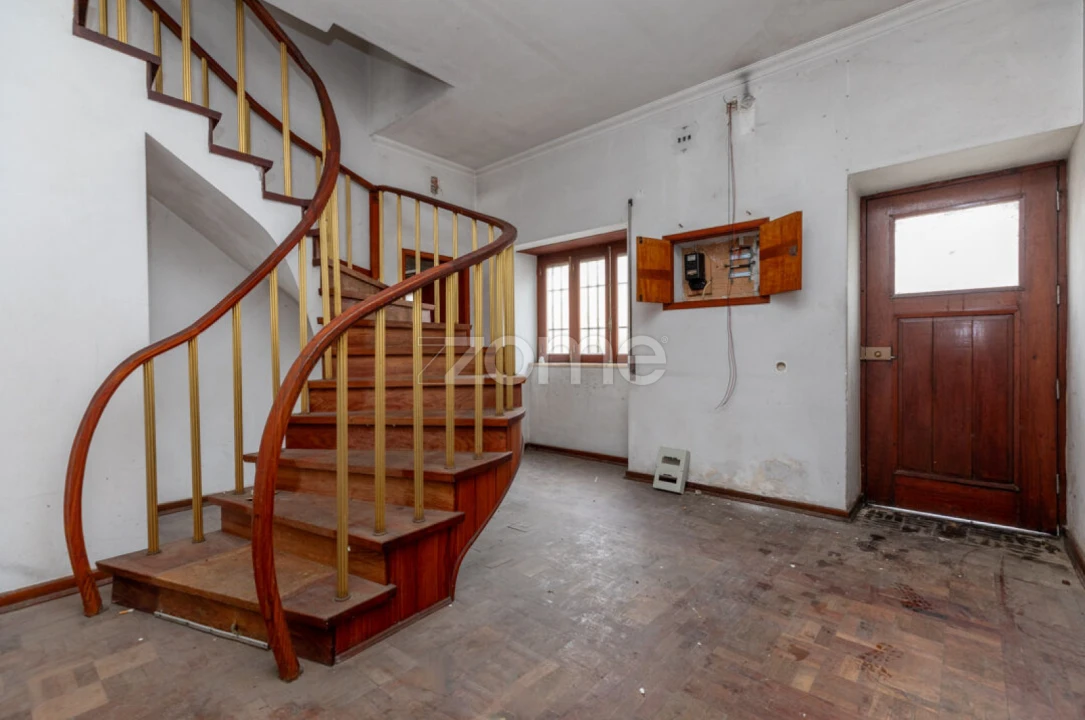 Moradia T8 para Venda em São Martinho do Bispo e Ribeira de Frades Foto 3