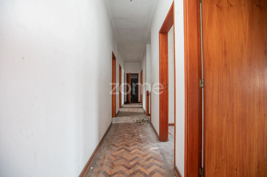 Moradia T8 para Venda em São Martinho do Bispo e Ribeira de Frades Foto 15