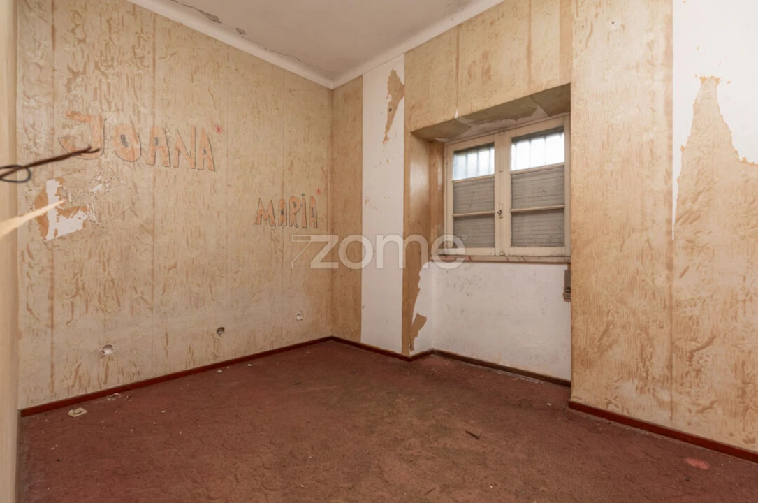 Moradia T8 para Venda em São Martinho do Bispo e Ribeira de Frades Foto 16