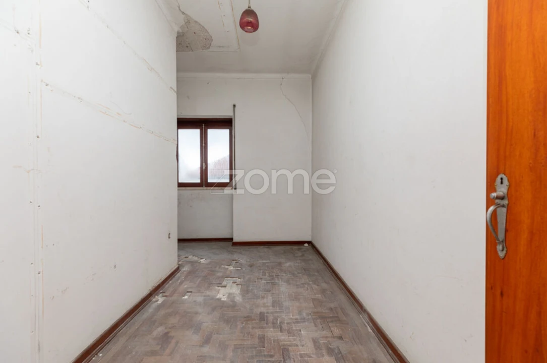 Moradia T8 para Venda em São Martinho do Bispo e Ribeira de Frades Foto 18