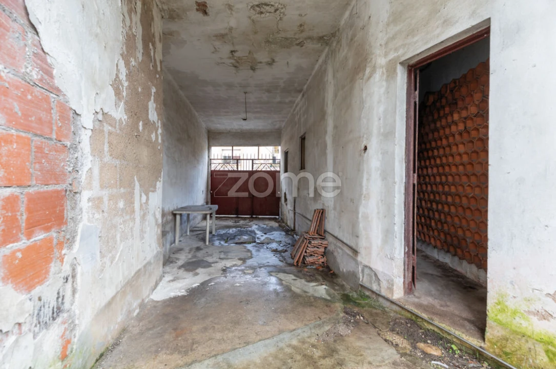 Moradia T8 para Venda em São Martinho do Bispo e Ribeira de Frades Foto 31