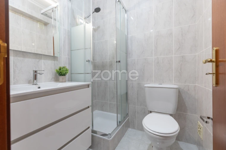 Apartamento T3 para Venda em Eiras e São Paulo de Frades Foto 10