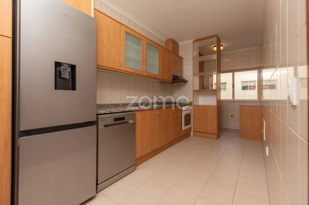 Apartamento T3 para Venda em Eiras e São Paulo de Frades Foto 2