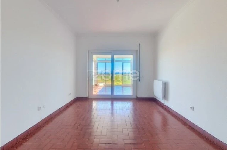 Moradia T4 para Arrendamento em Alcabideche Foto 13