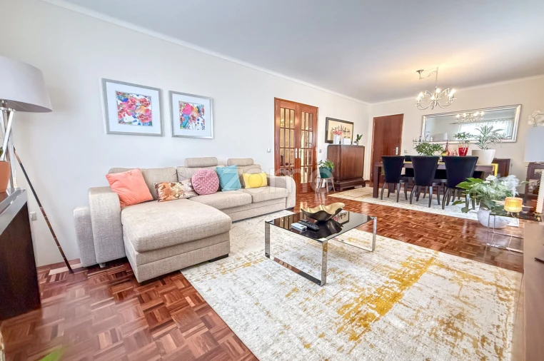 Moradia T4 para Venda em Fajã de Baixo Foto 6